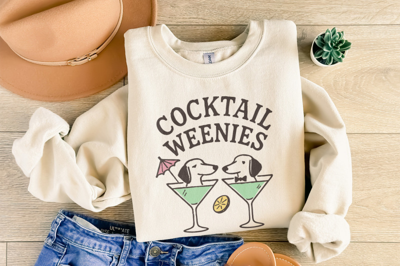 cocktail-weenies-png-tee-dachshund-dogs-in-martini-glasses-cute-digit
