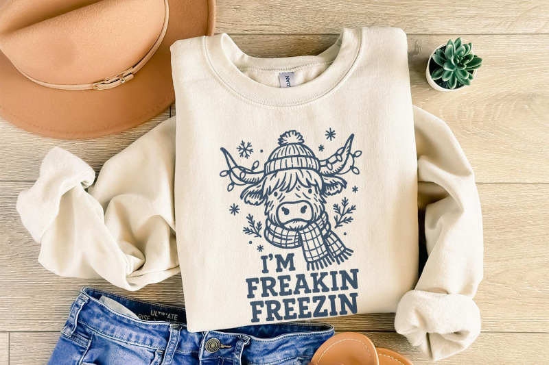i-039-m-freakin-freezin-png-funny-winter-highland-cow-shirt-cold-weather