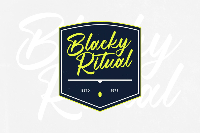 manteca-backlif-bold-calligraphy-font