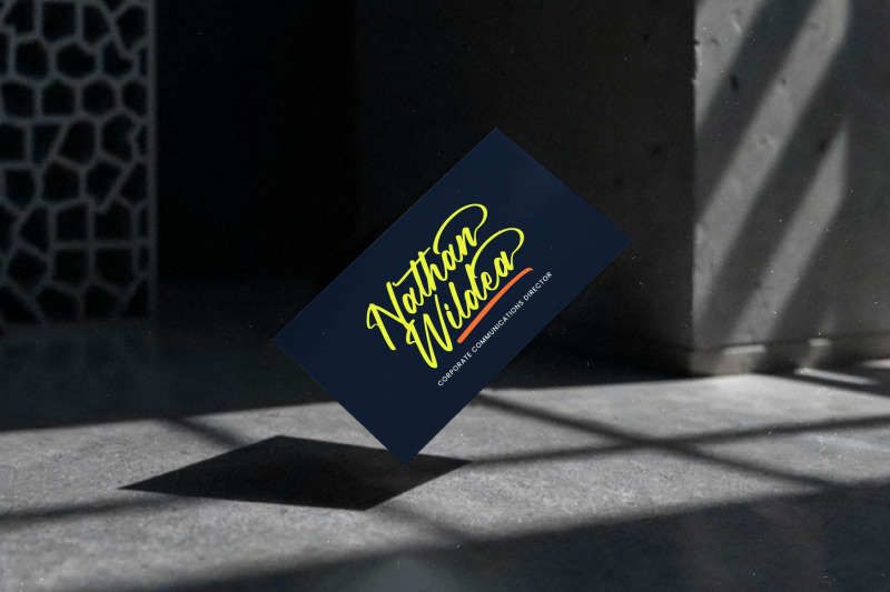 manteca-backlif-bold-calligraphy-font