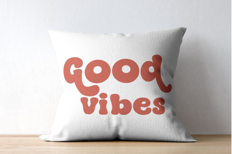 groovy-chunk-retro-display-font