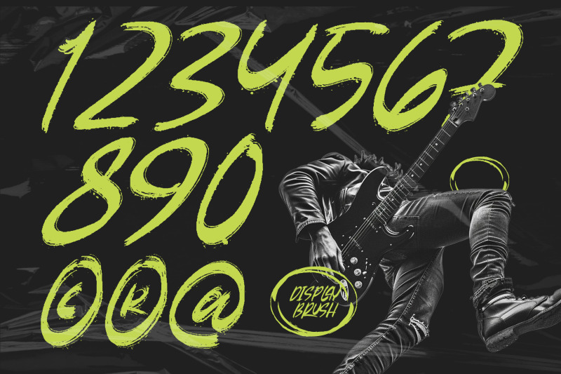 beasty-strength-display-brush-font