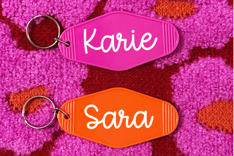birdie-cute-script-font