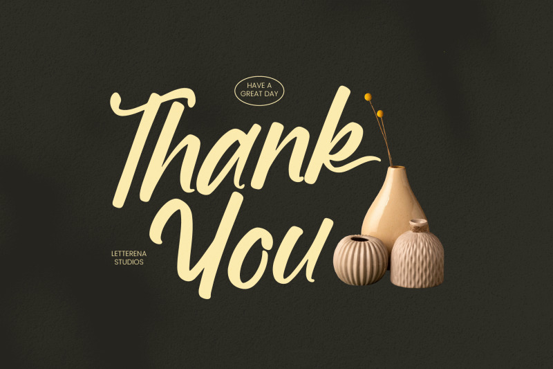 homes-spaceline-bold-handwritten-font