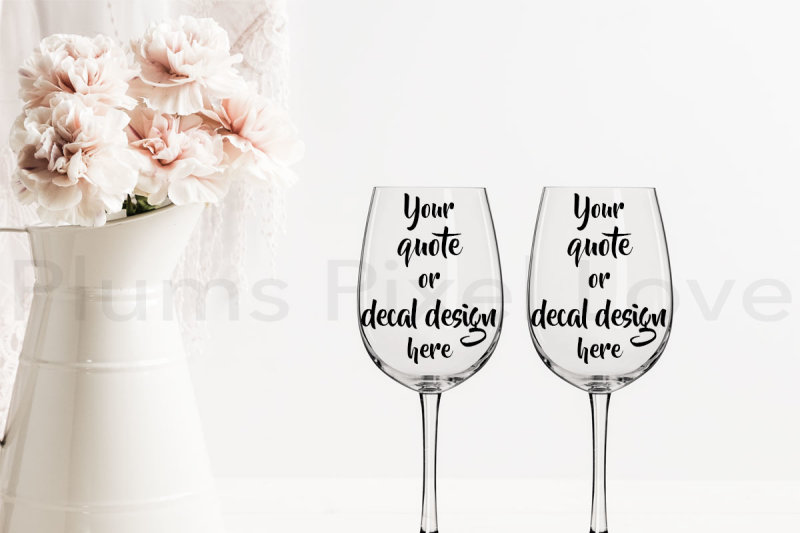 pretty-styled-floral-wine-glass-mockups