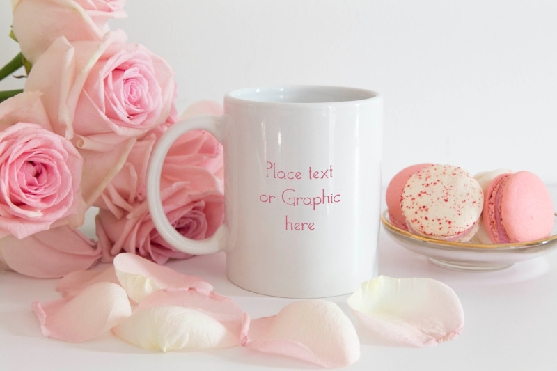pink-macaroons-mug-mockup
