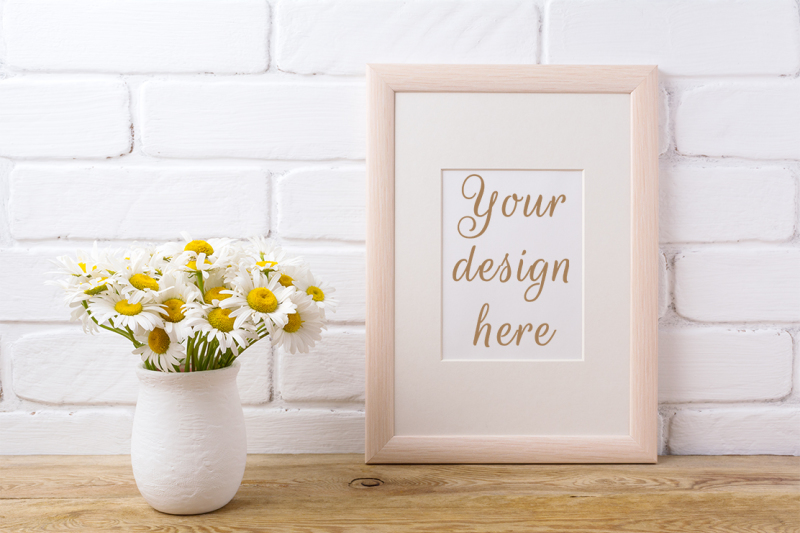 wooden-frame-mockup-with-chamomile-bouquet-in-rustic-vase