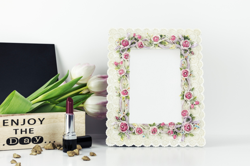 floral-frame-mockup