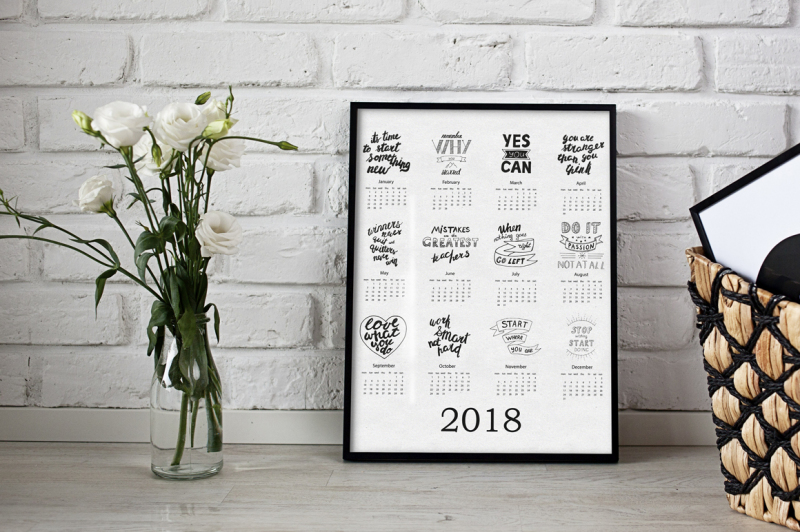 calendar-2018-hand-drawn-lettering