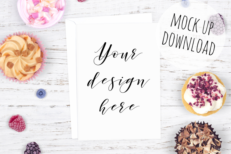 cute-card-mockup-photo-with-cupcakes