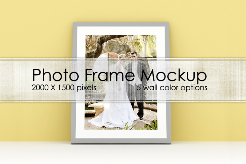 Free Photo frame mockup (PSD Mockups)