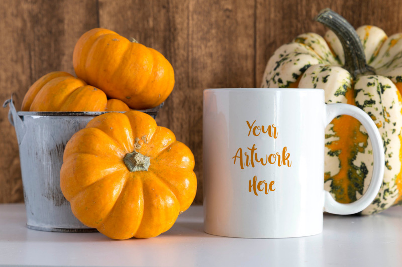 mug-mockup-halloween-pumpkins