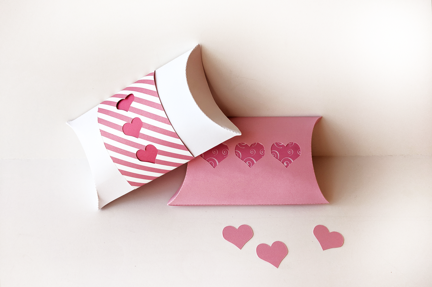 Download Valentine's Day Love and Hearts Pillow Box | SVG | PNG ...