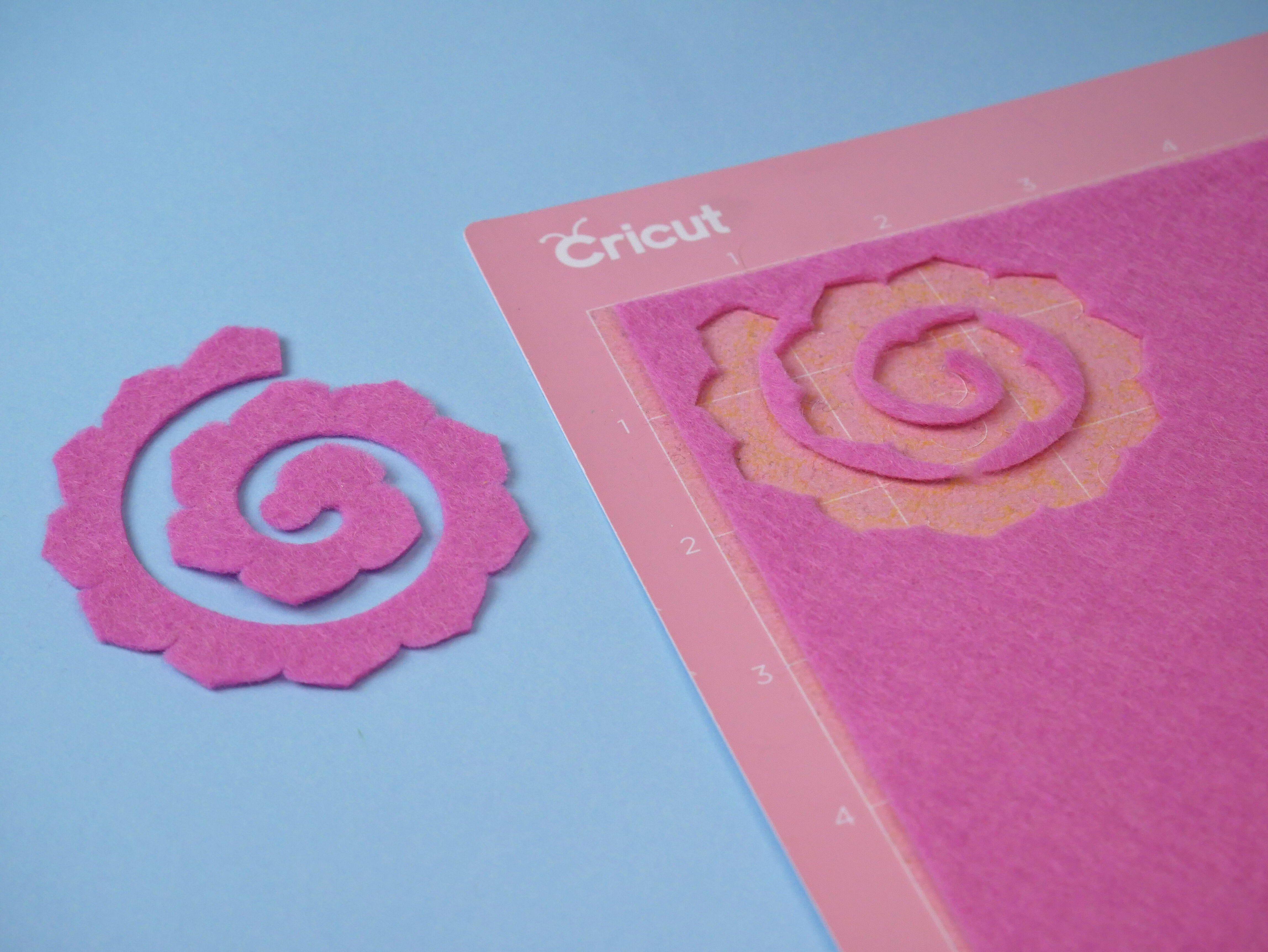 Rolled Felt Flower SVG, Felt Flower Template ,felt Flower PDF Pattern, 3D  Felt Flower Pattern, DIY Fabric Flower, Cricut Flower Maisie Moo 