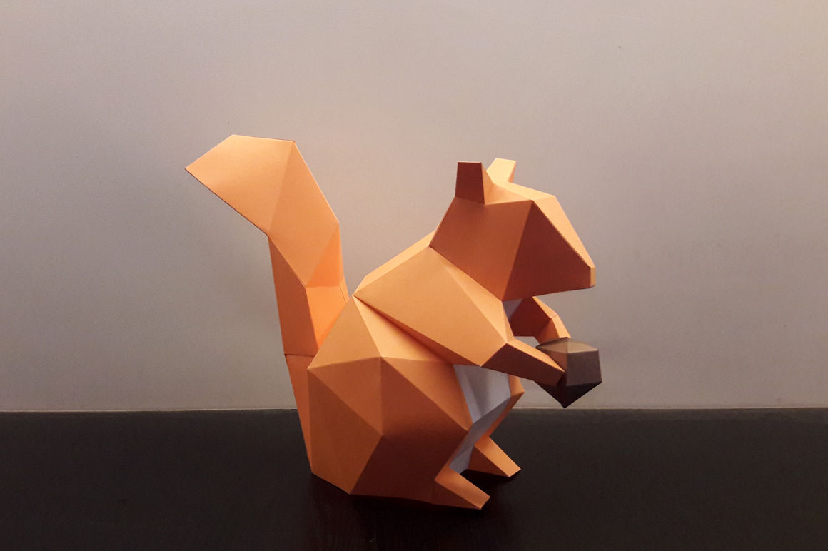 View Diy Squirrel Printable 3D Papercrafts DXF